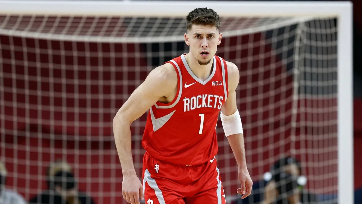 Houston Rockets face Kevin Durant trade questions after preseason split