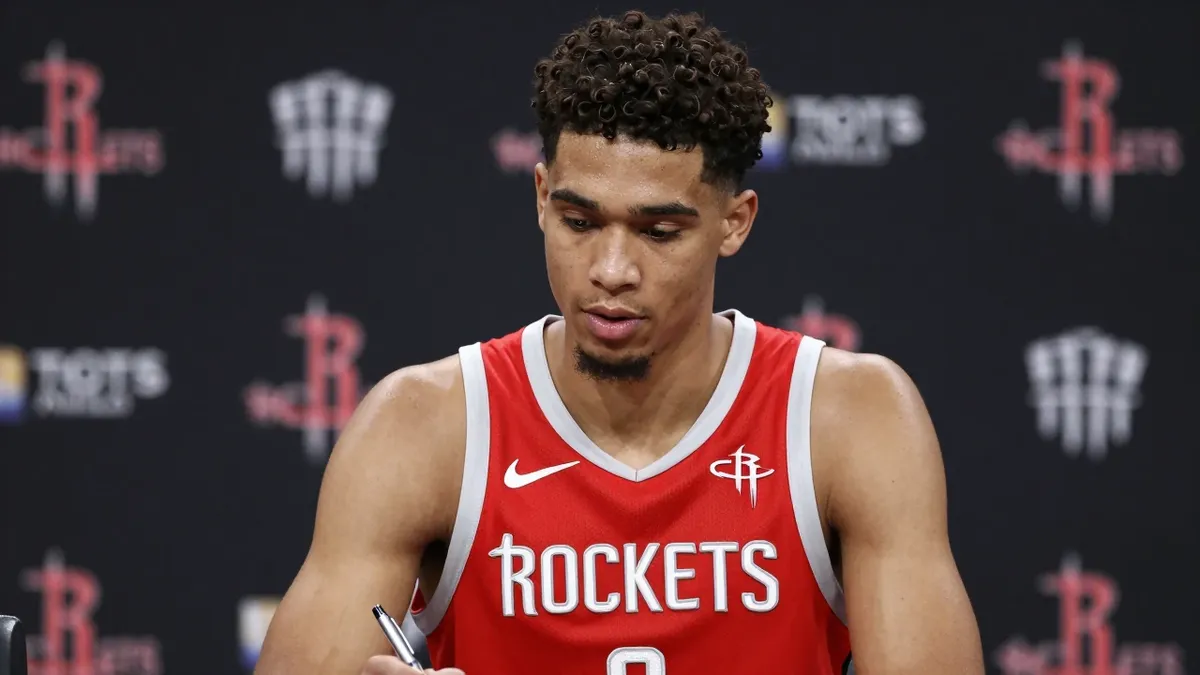 The Houston Rockets finalize their two-way contract spots by signing Sean Pedulla, the reigning G League Rookie of the Year